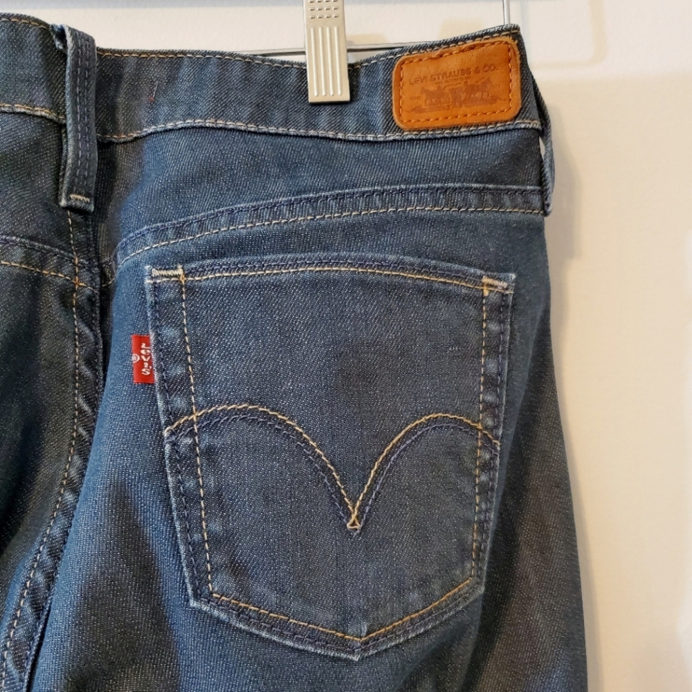 Levi's Vintage Straight 562 Mid Rise Denim Blue Jeans - Size 6M W28 - Picture 7 of 8